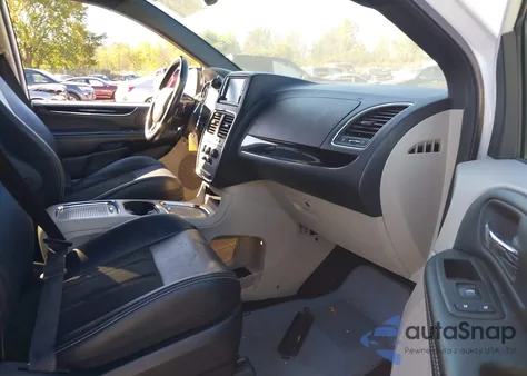 2019 Dodge Grand Caravan Sxt from USA, damaged, VIN 2C4RDGCG5KR774556